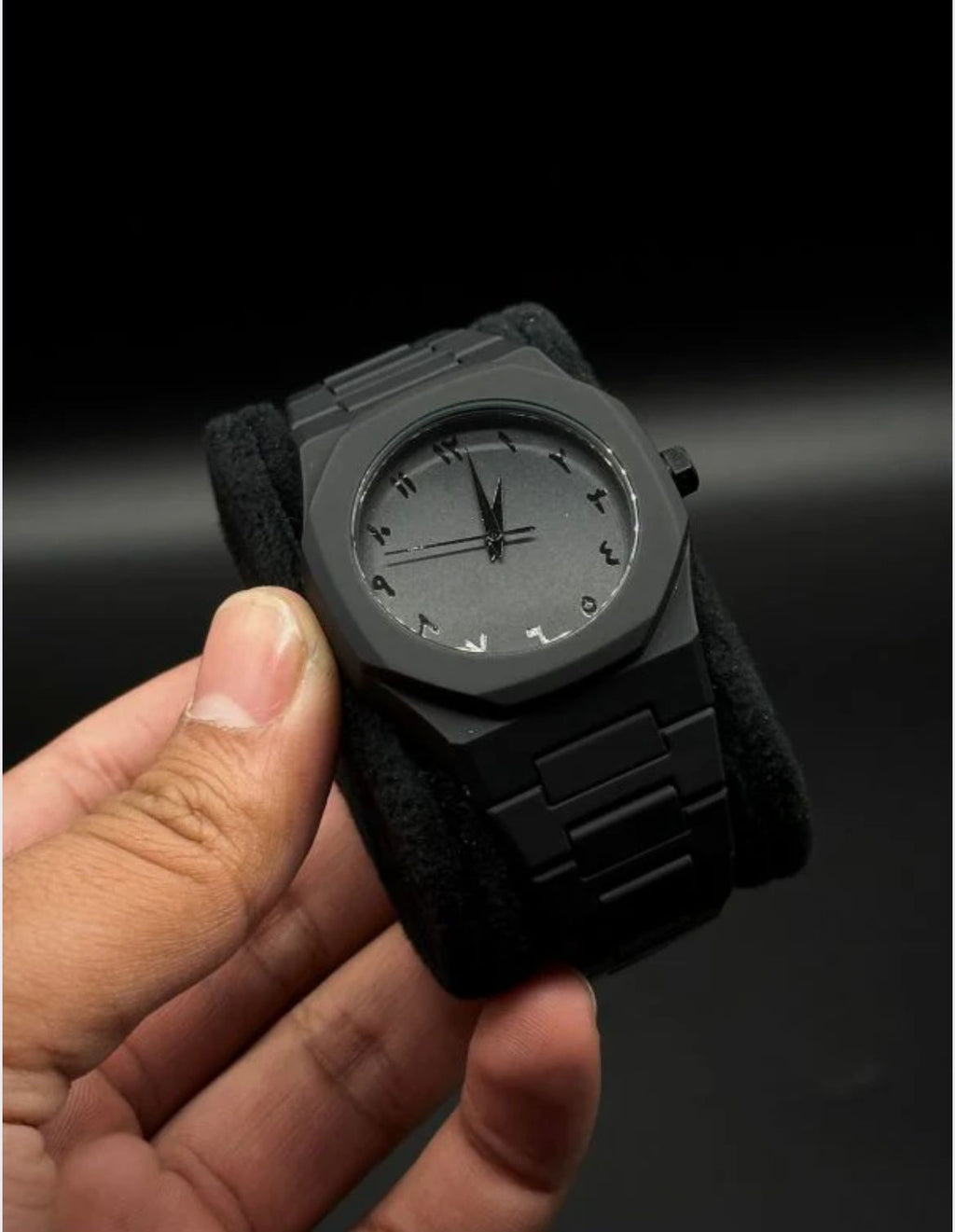 Full Black AURA Quartz Watch | Premium Analog Design for Stylish Men