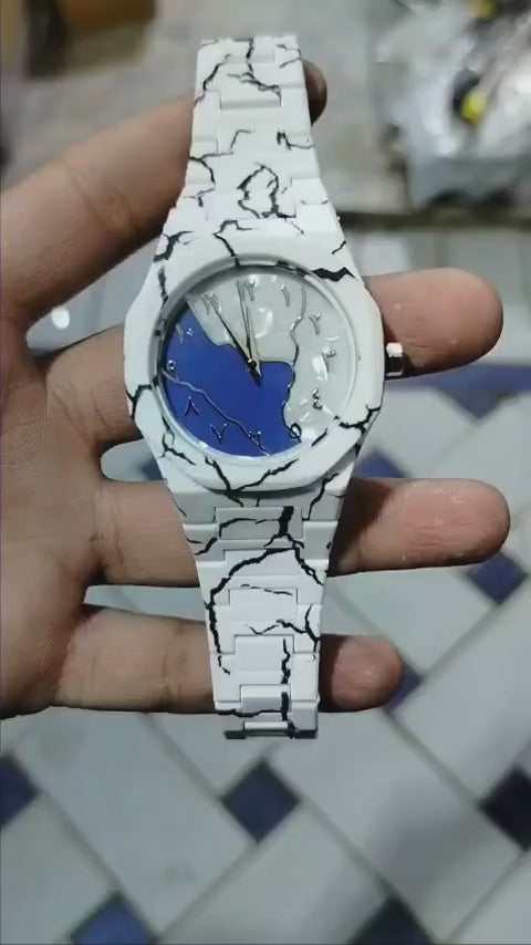 Tiger Aura Watch – Stylish, Durable, Comfortable Strap, Clear Display for Daily Use